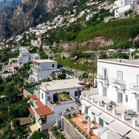 Maison Lilly - Luxury Accommodation-2